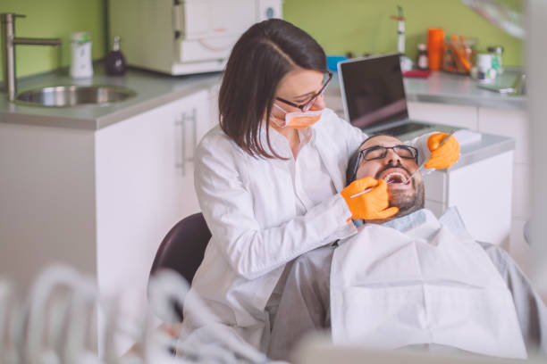 Best Emergency Tooth Extraction in Rock Island, WA